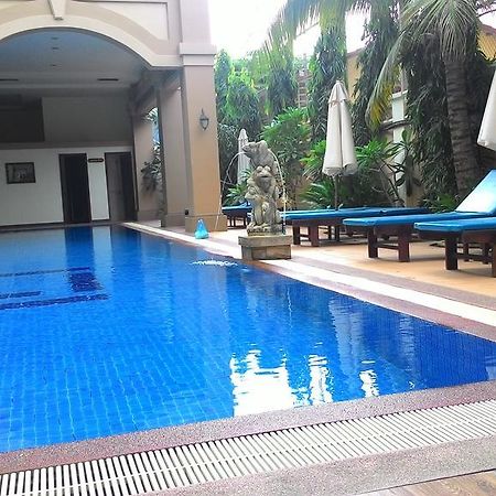 Bali Hotel Phnom Penh Phòng bức ảnh